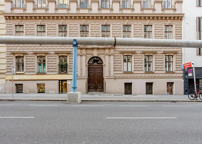 For 4 Near Center & Metro U2 * Wien